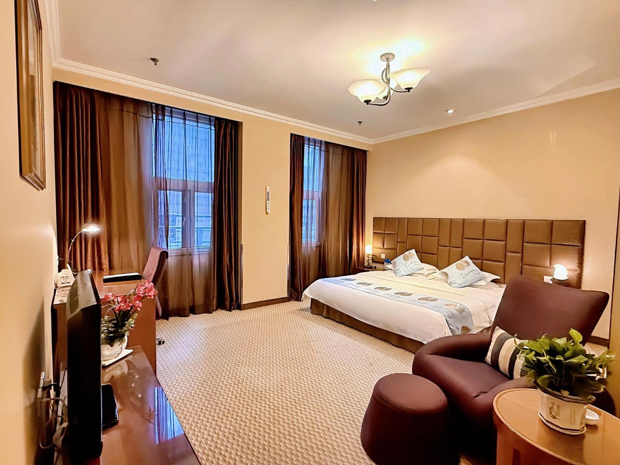 Chongqing Milky Way Hotel Exterior photo